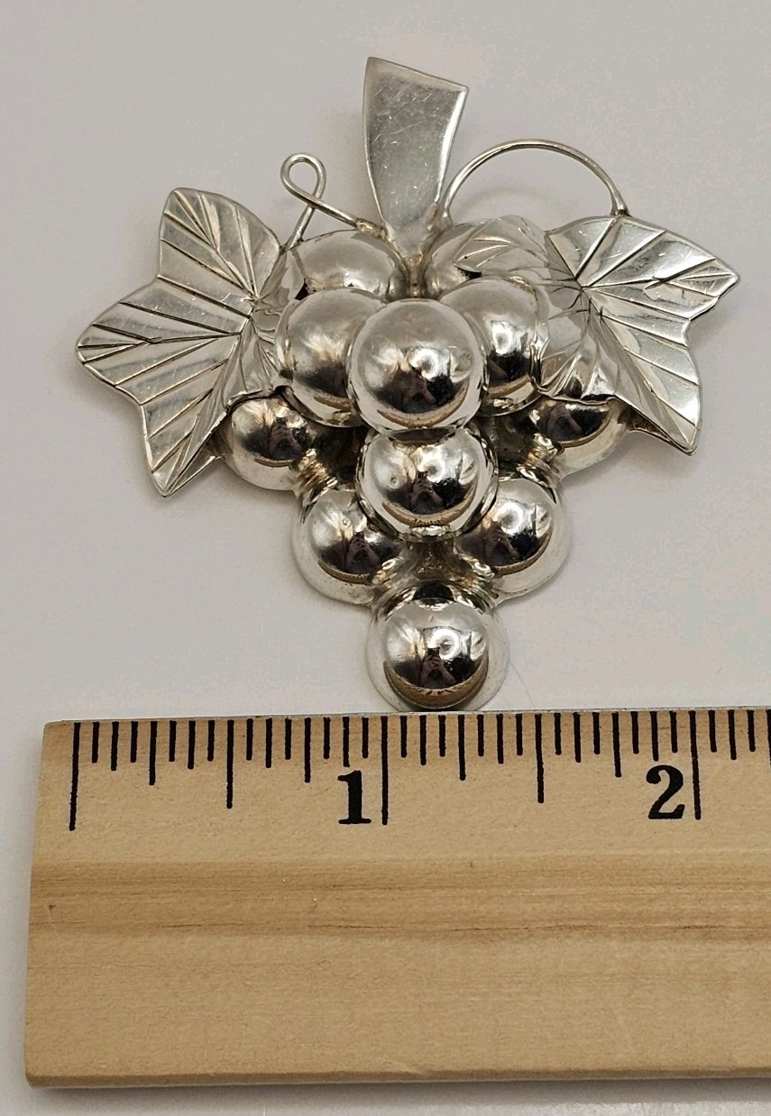 Vintage Mexico Sterling Silver 925 Large Bunch of Grapes Pin Brooch 22g