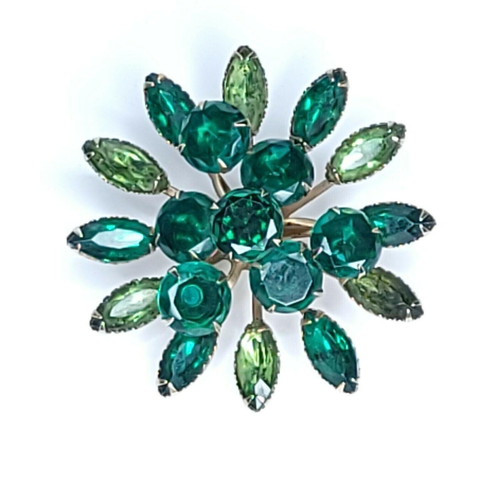 Vintage Faceted Green Acrylic Flower Brooch 60s 70s 80s Floral Statement Pin