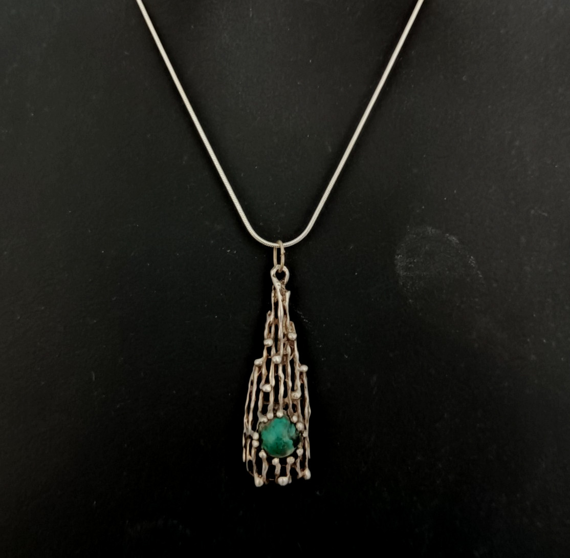 Modernist Brutalist Eilat Stone Pendant Necklace Sterling Silver Israeli 70s VTG