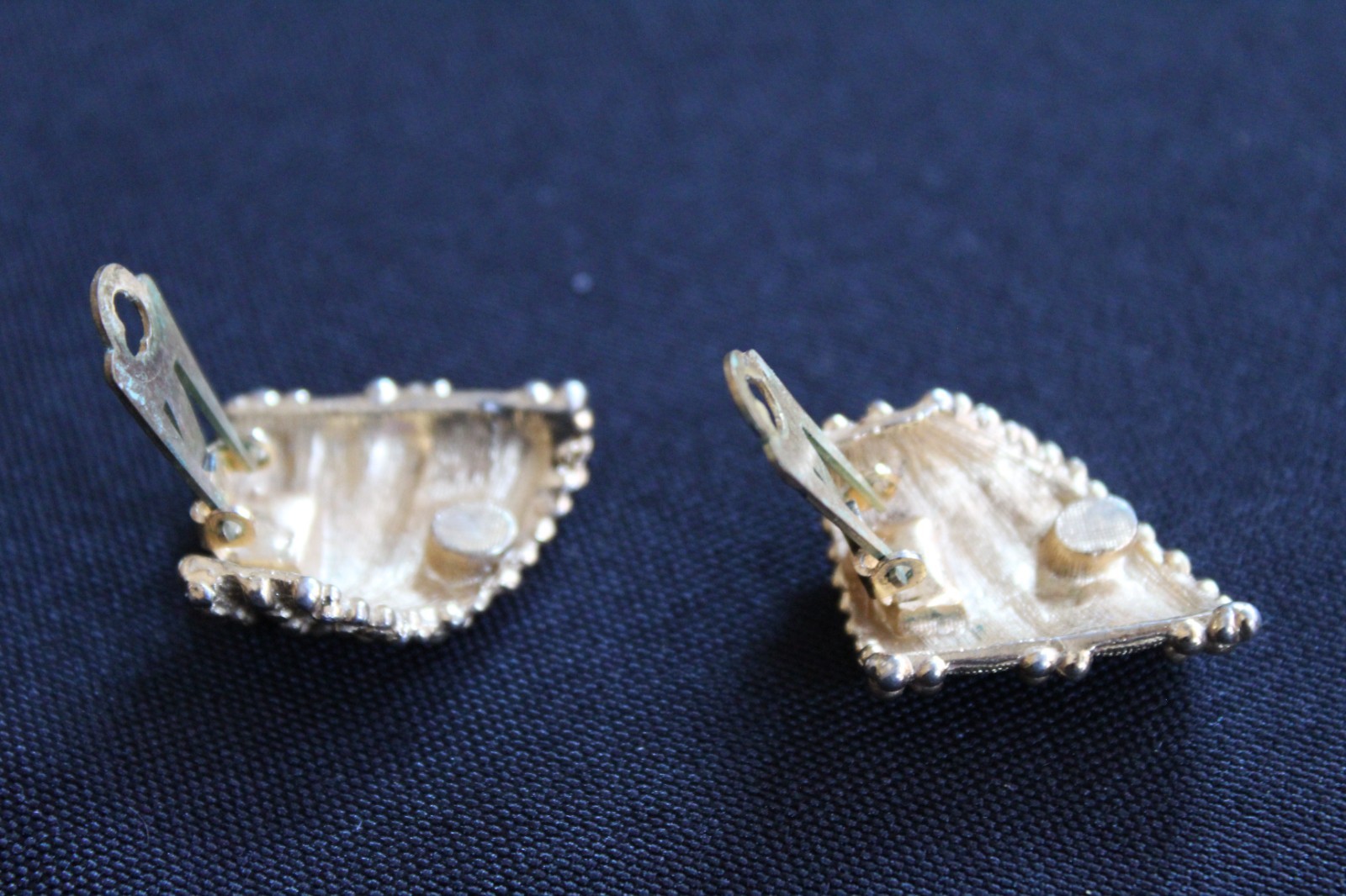 Vintage Orena Paris Gold Tone Earrings – Clip