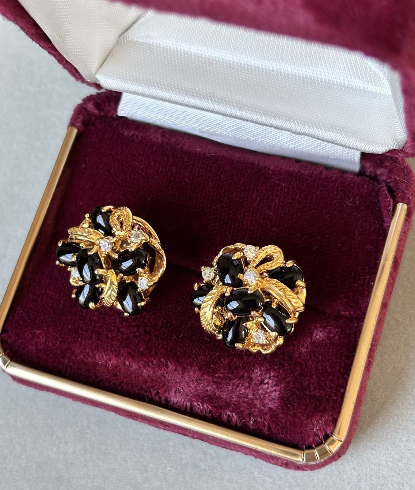 Vintage Gold Tone Black Stones & Rhinestones Cluster Floral Stud Earrings 17.5mm