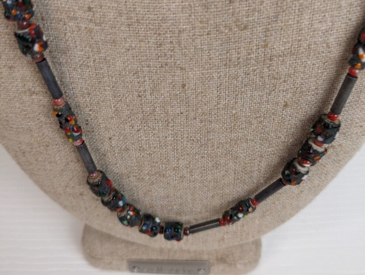 vintage necklace beaded earthtones bohemian artisan black 22″ L