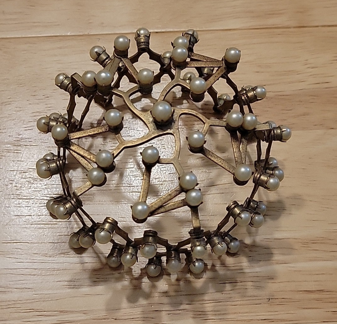 Vintage Expandable Gold Tone Chignon Bun Cage Adorned Prong Set Pearls Wedding