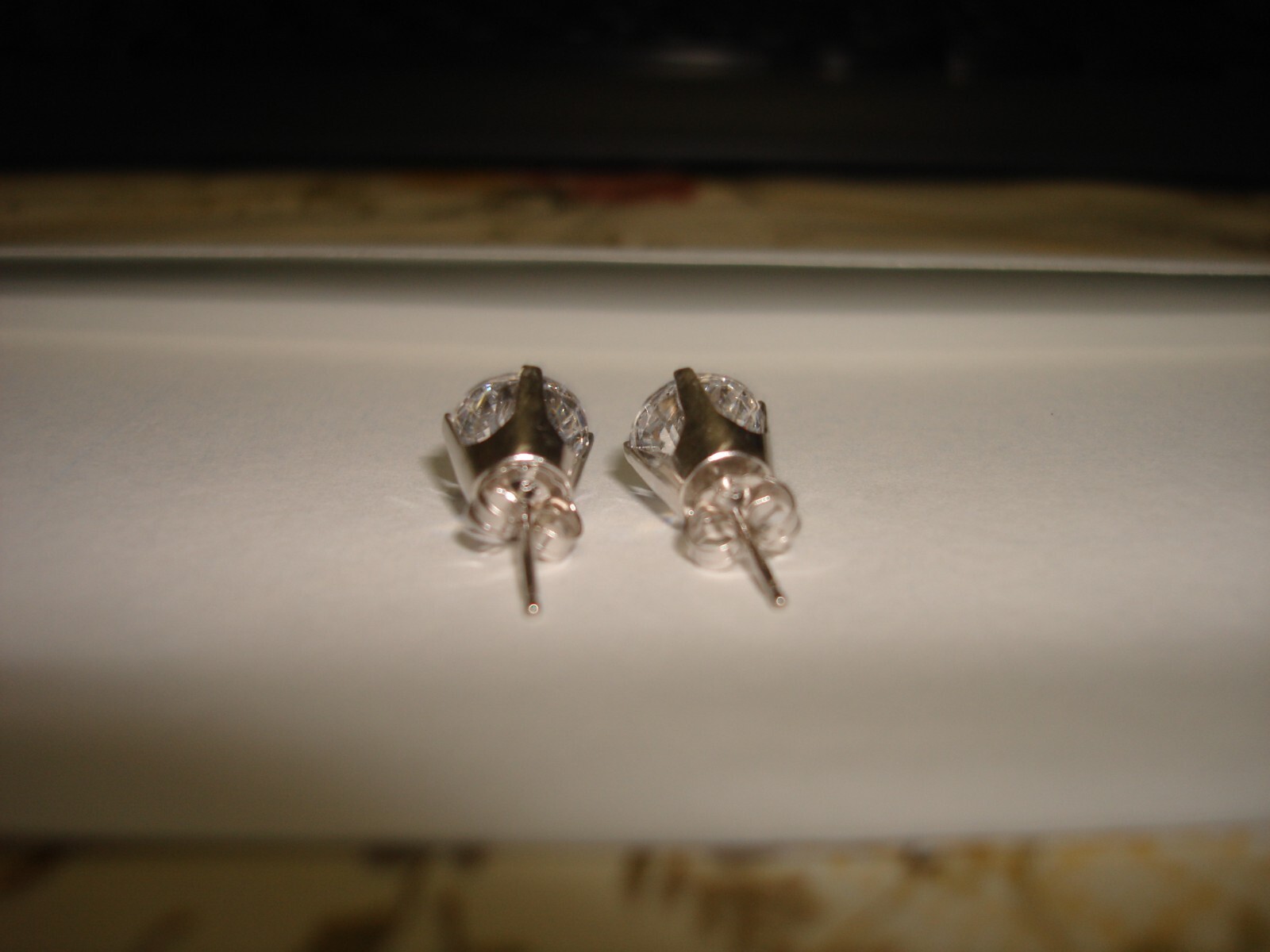 Vintage 14kt Solid White Gold 7.98 mm Diameter Diamonique Stud Pierced Earrings