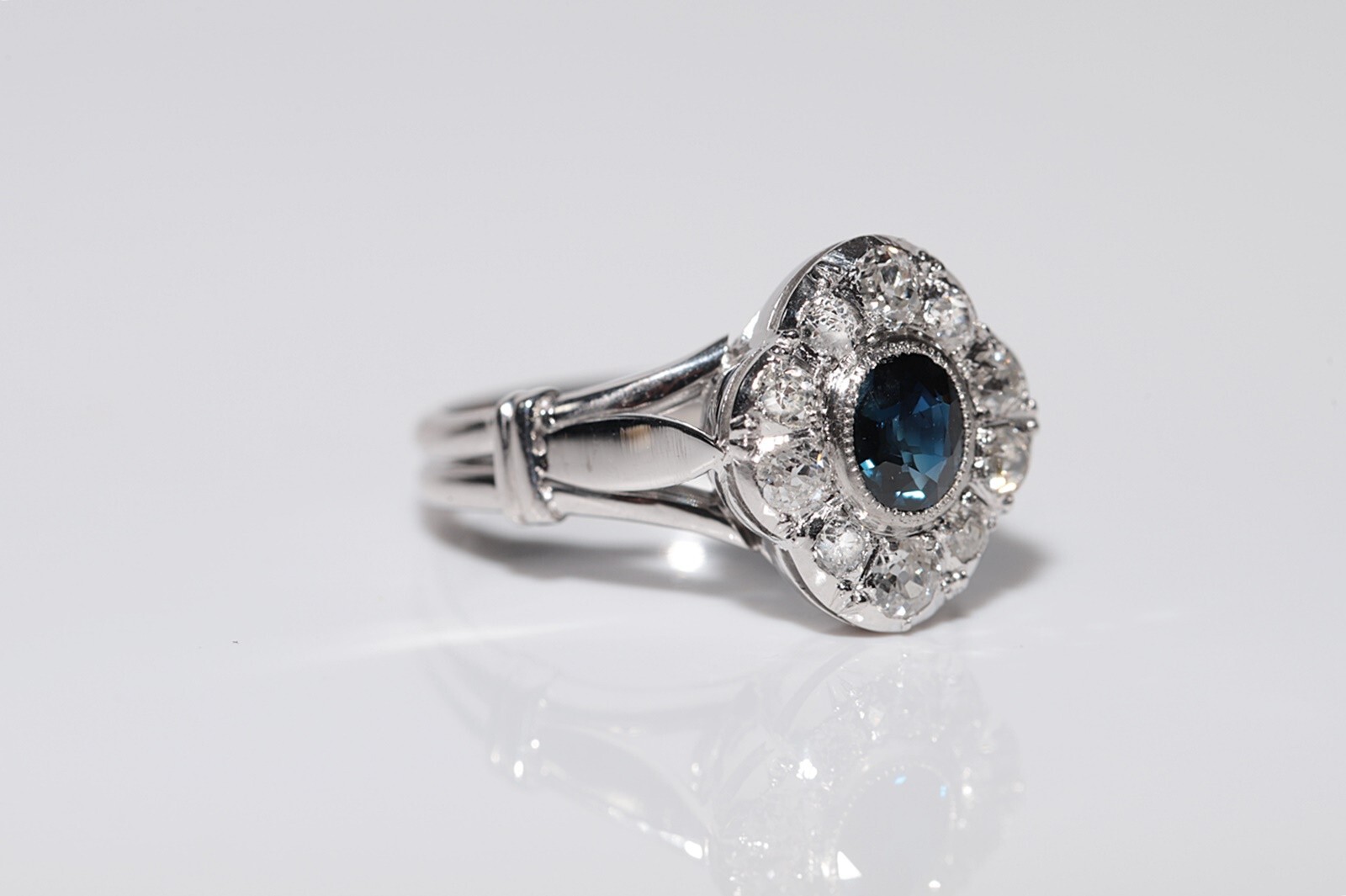 Antique Circa 1920s 18k Gold Art Deco Natural Diamond And Sapphire Navette Ring