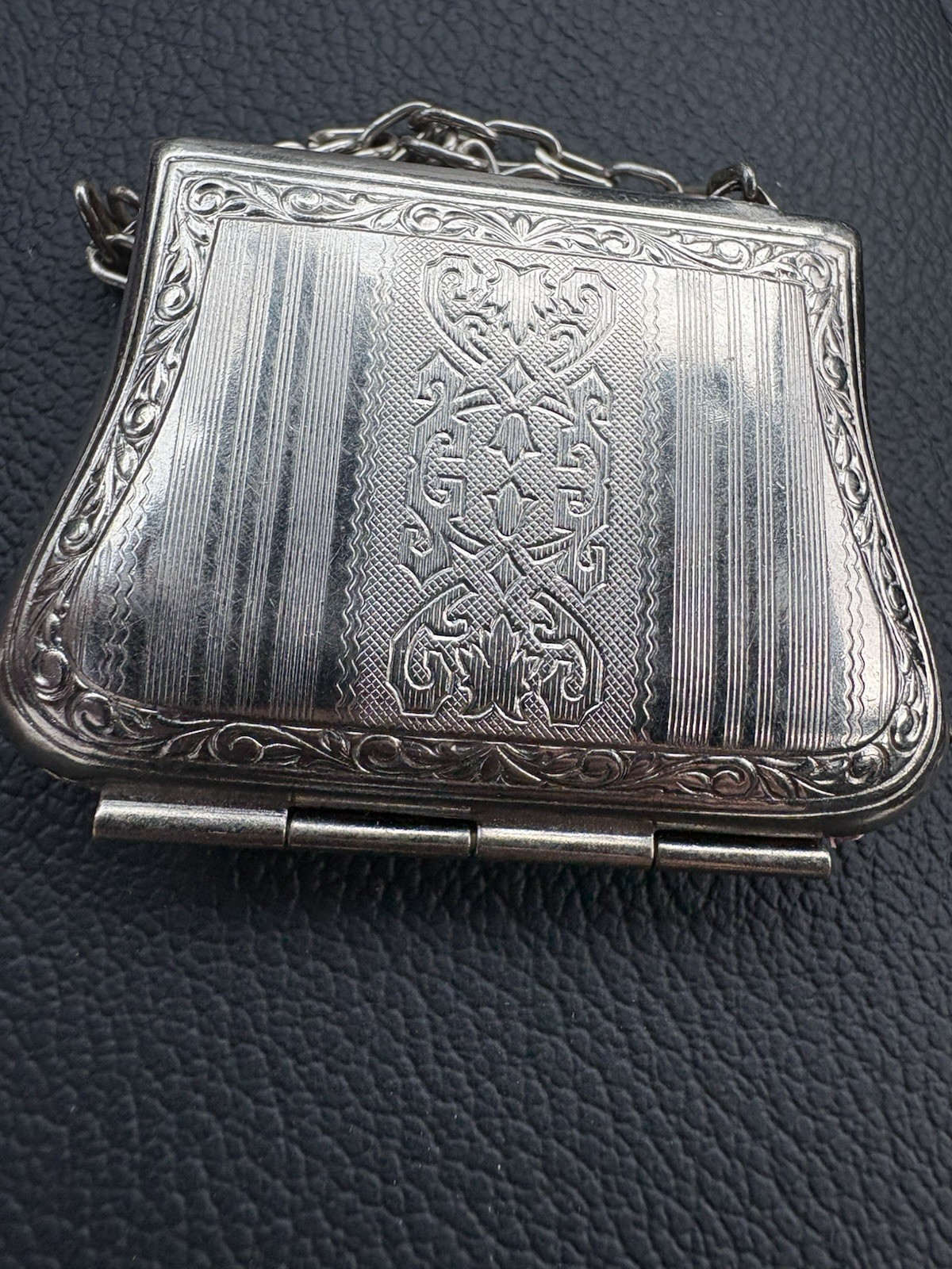 Vintage Engraved Pink Dance Coin Purse Wristlet with Chain – Tested Silver
