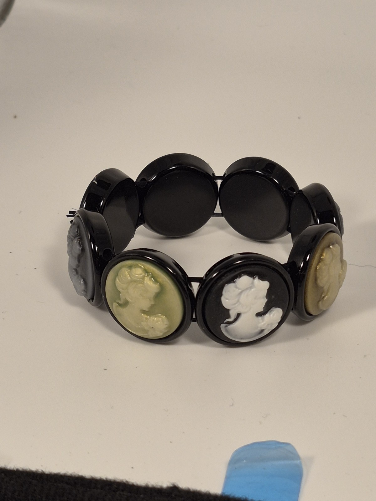 Vintage Black And MULTICOLOR Cameo Stretch Bracelet