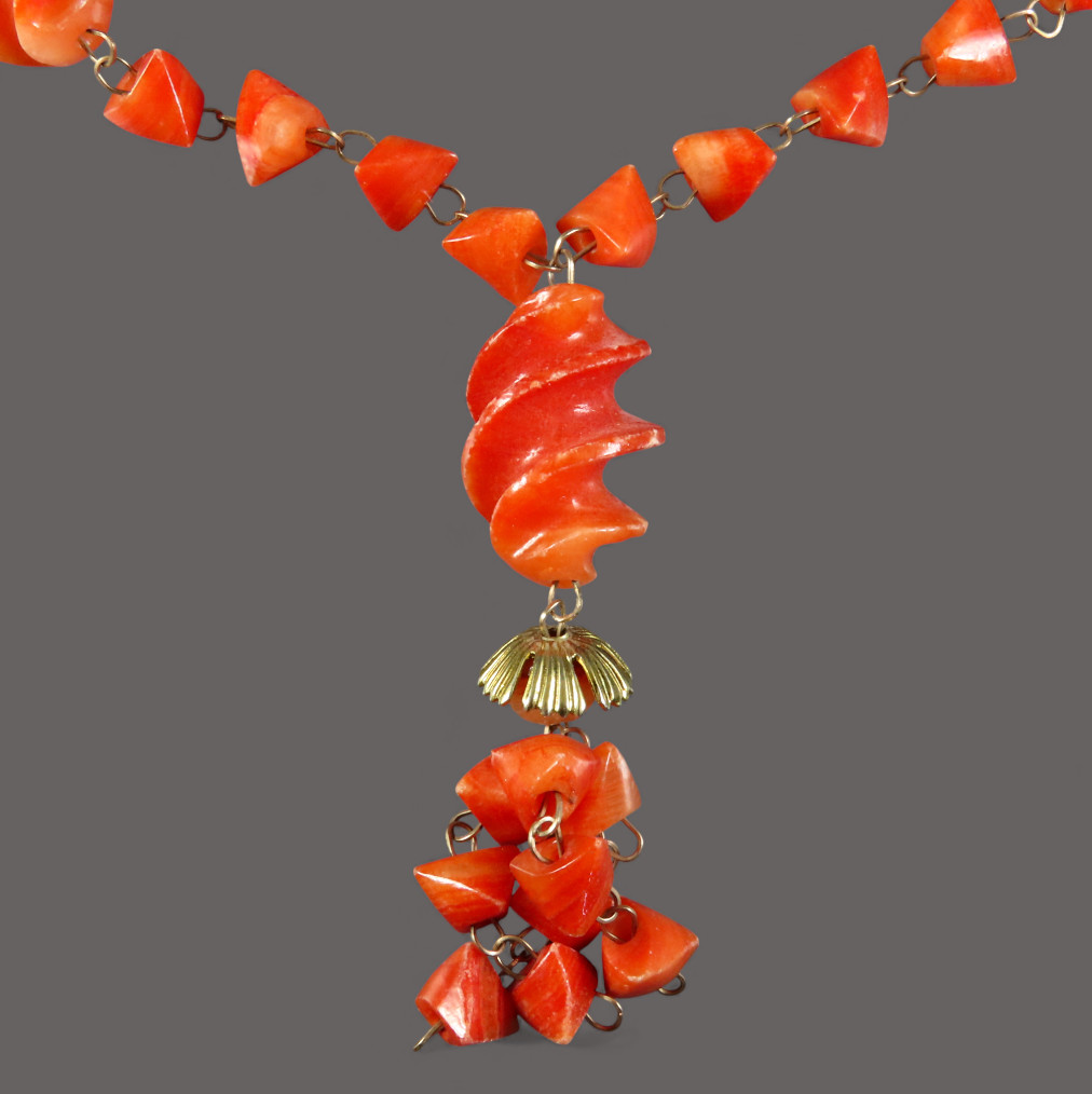 Vintage CARVED ORANGE CORAL NECKLACE Gold Filled BEADED TASSEL PENDANT Spirals