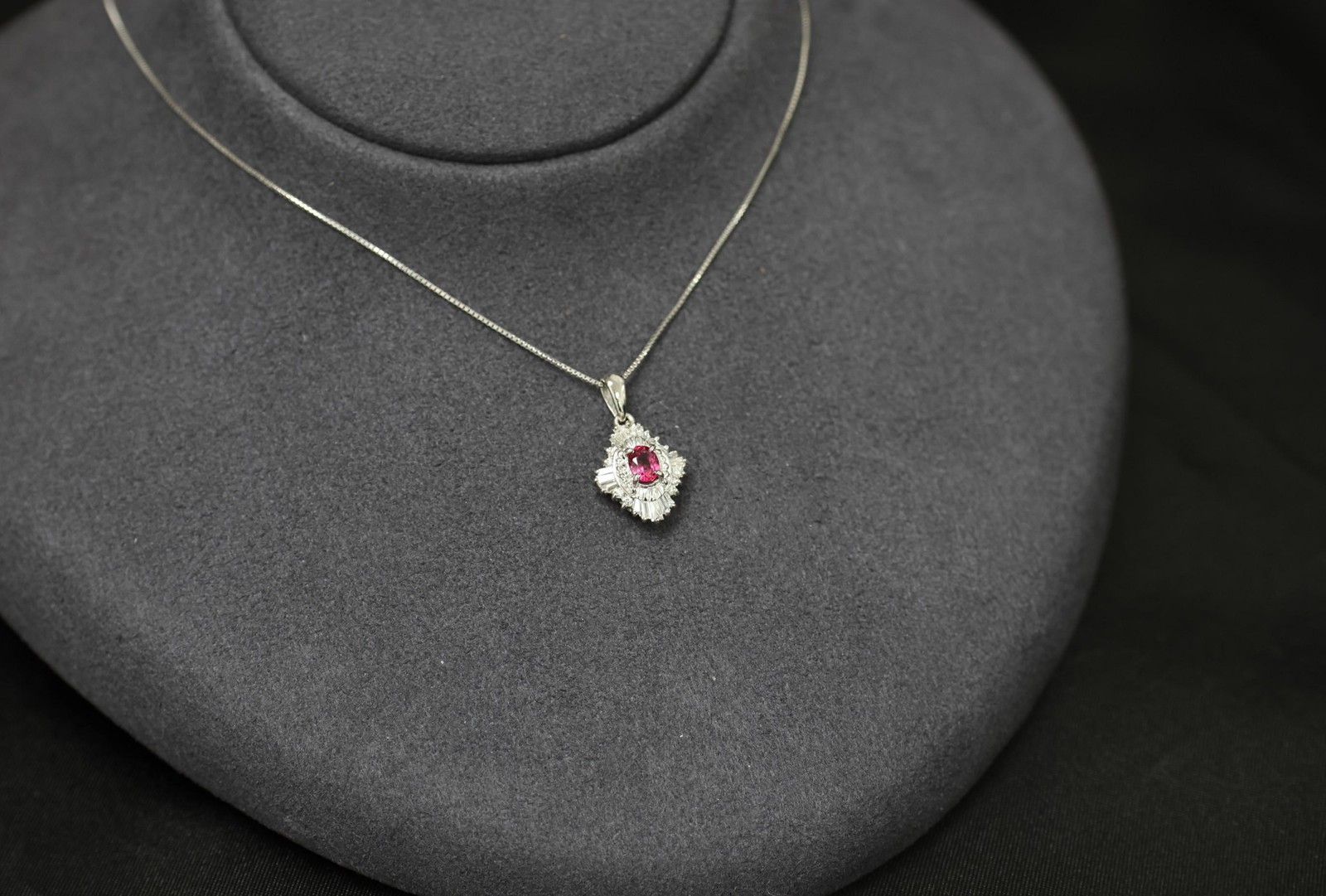 Fine 0.35ct Intense Red Ruby & 0.06ct Diamond 16 Inch Platinum Necklace, 4.29g