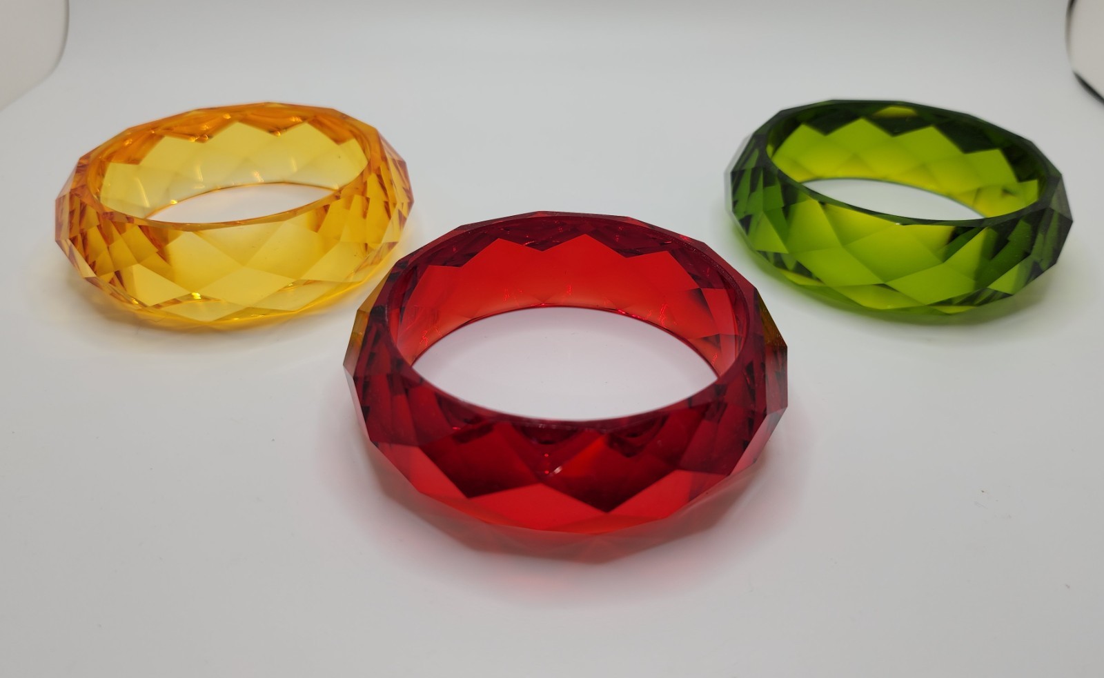 3 Vtg Transparent Faceted Bangle Bracelets 2 3/8″ Stacking Red Green Yellow