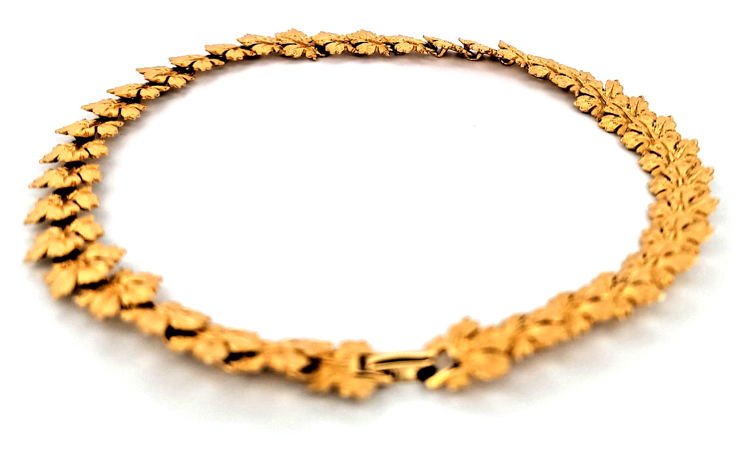 Vintage 1950s NAPIER Gold Grape Leaves Necklace – Collectible American Jewelry