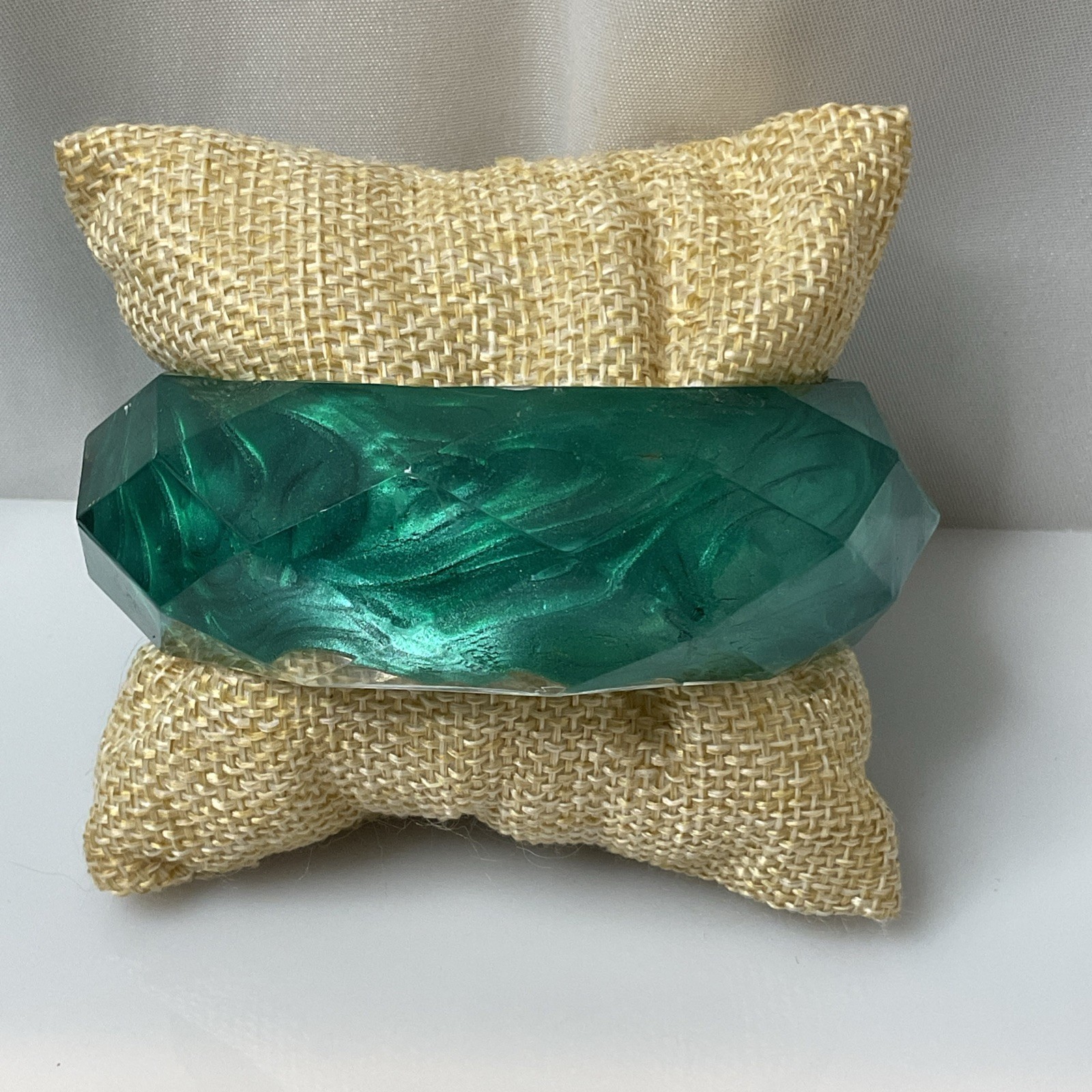 Vintage Acrylic Bangle Bracelet Swirled Green Faceted Molted Plastic Size 8