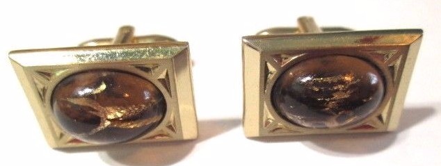 CUFFLINKS HICKOK LUCITE CAB BROWN WITH GOLD MARBLED VINTAGE GOLD TONE