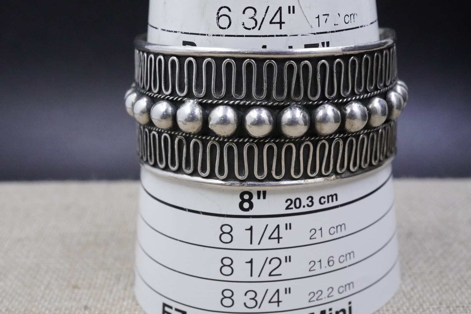 Vintage Bali Indonesia 925 sterling silver Cuff bracelet Fit a 7′-8” Wrist 44g
