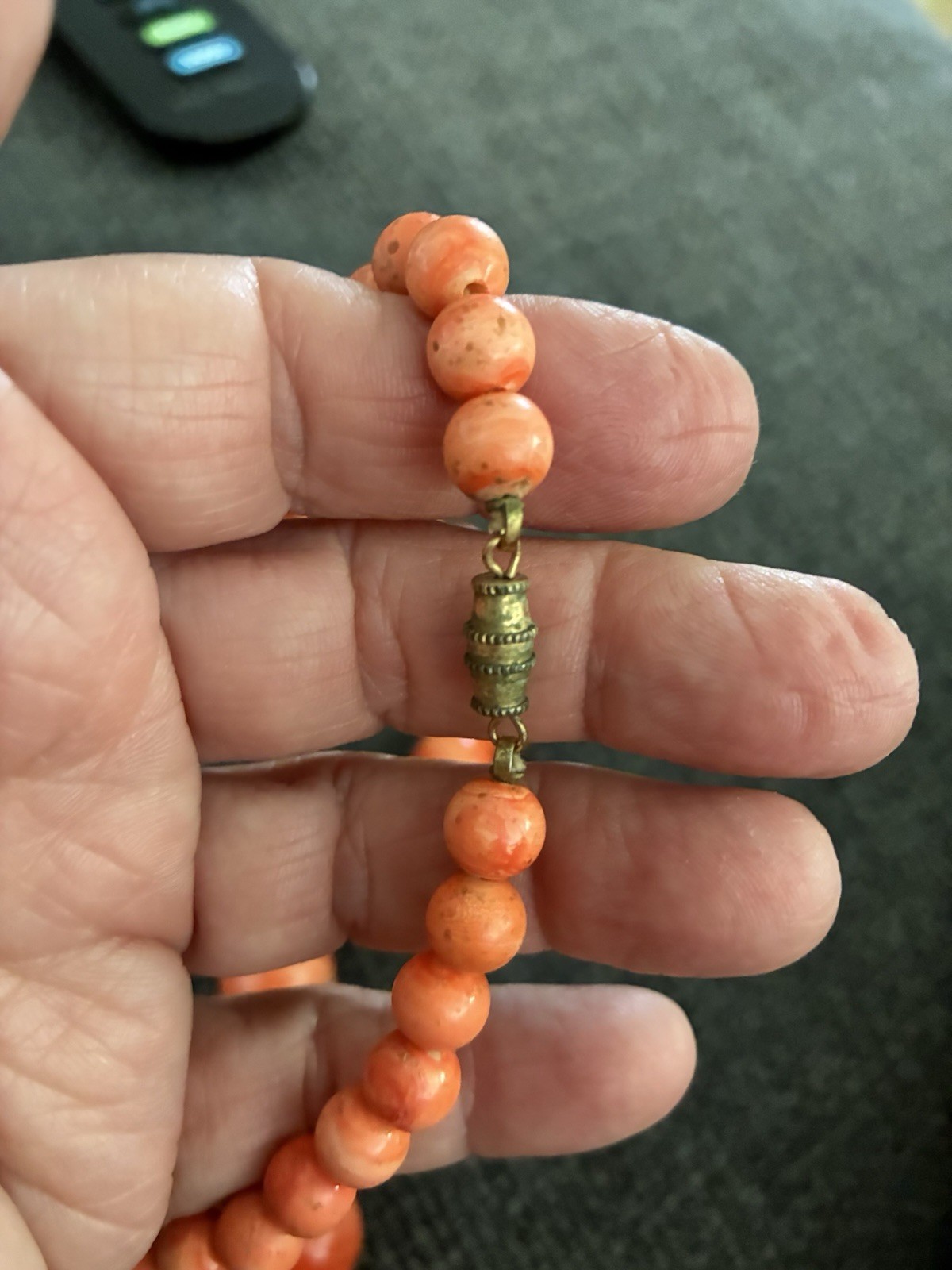 VTG ESTATE NATURAL SALMON CORAL GRADUATED BEAD NECKLACE 41g