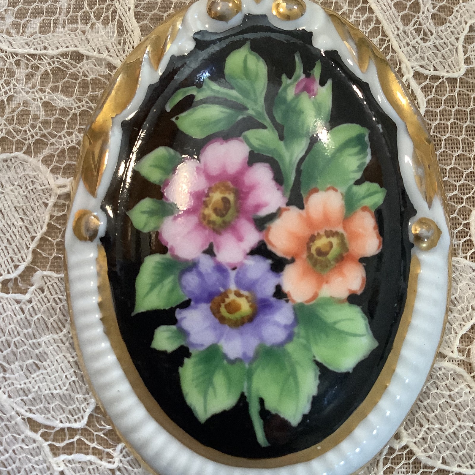 white black floral hand painted large porcelain vintage pendant 2.5″ victorian