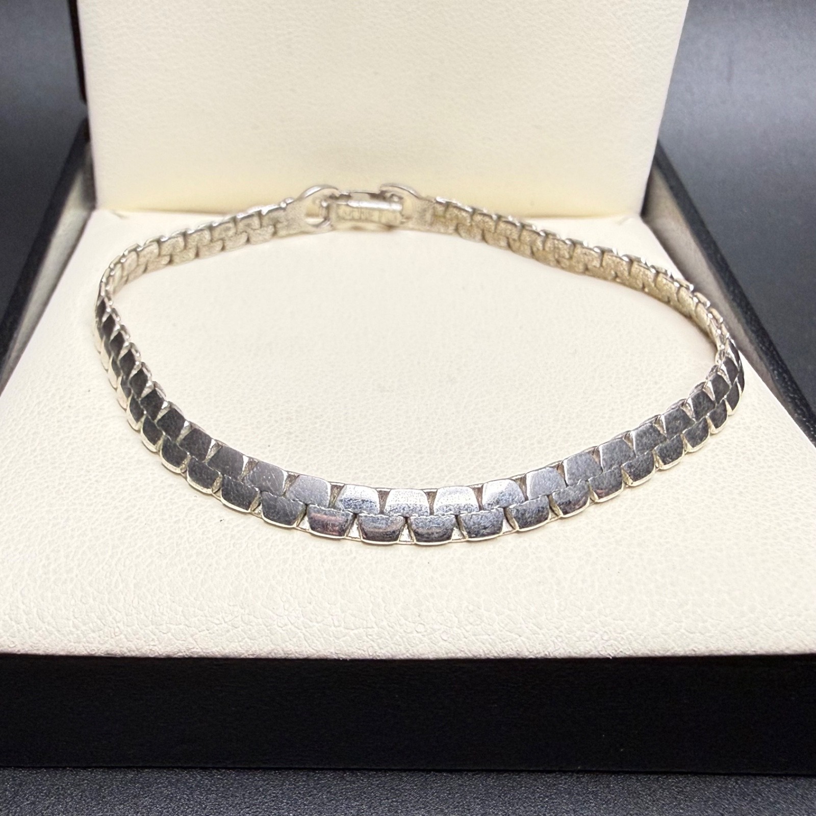 Vintage Monet Silver Tone Brick Tile Link Bracelet Fold Over Clasp Minimalist