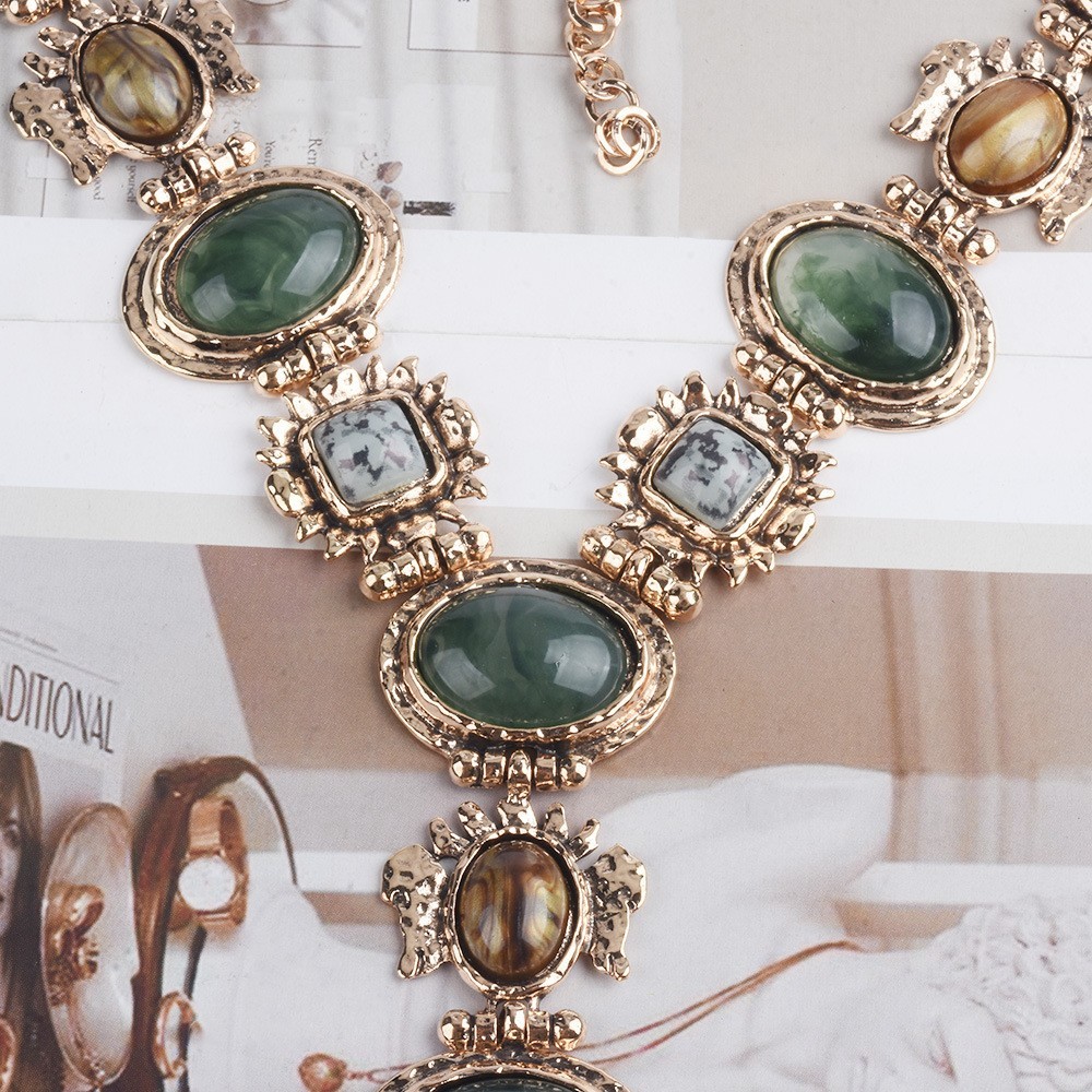 Vintage Glam Green stone Tiger Eye Choker Gold Victorian Statement Necklace gift