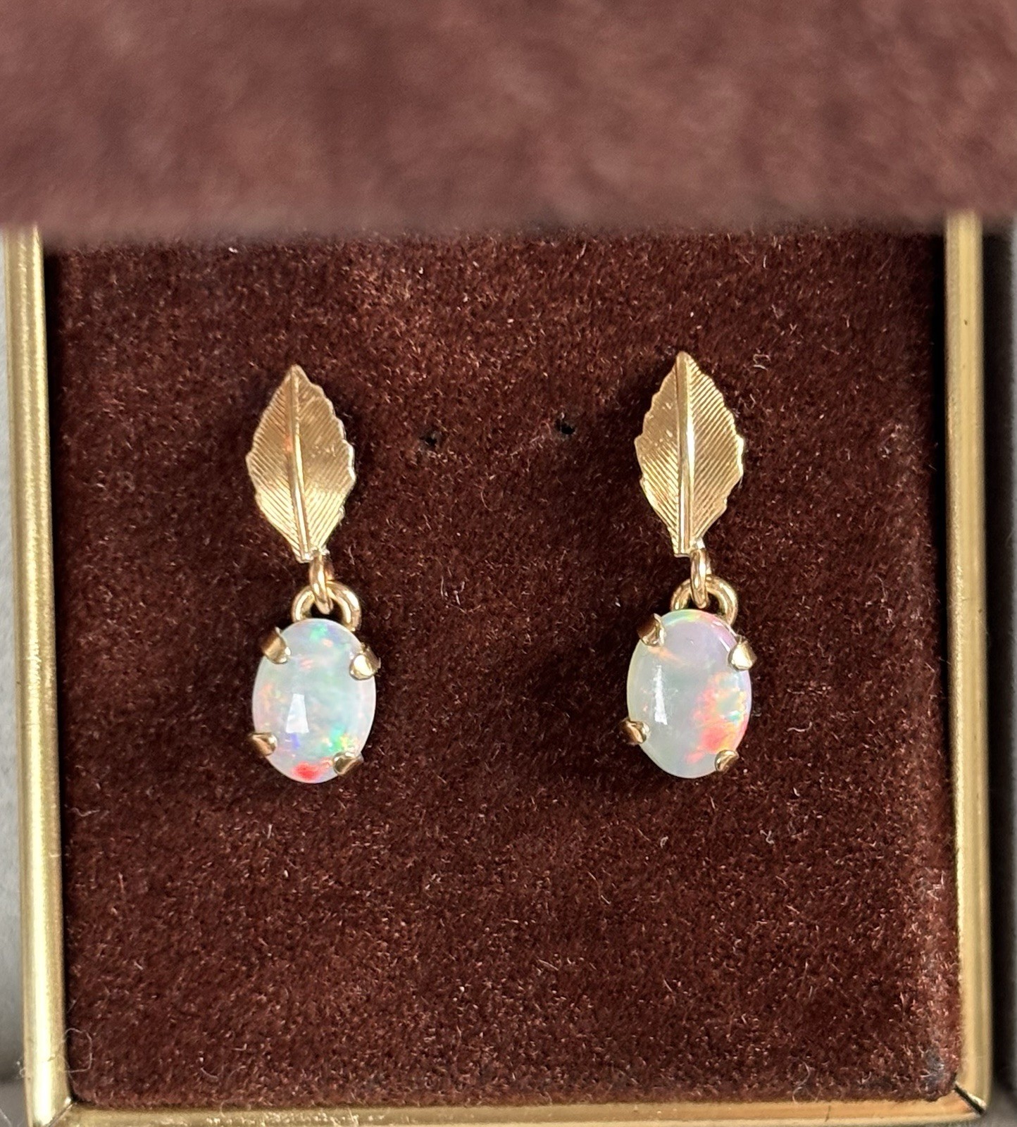 Vintage Gold Tone Leaf Oval Opal I Believe Stud Dangling Earrings 17.5mm Long