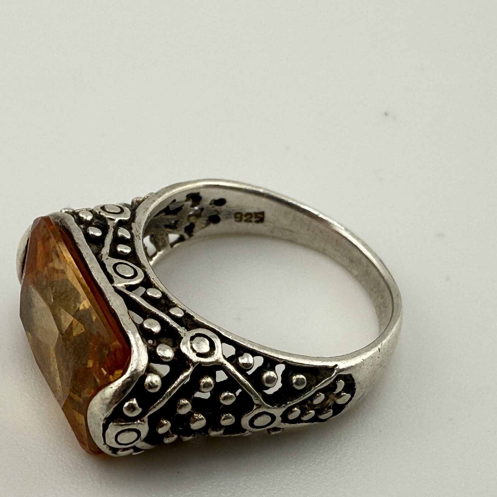 Vintage 925 Sterling Silver Citrine Colored CZ Filigree Etched Ball Faceted Ring