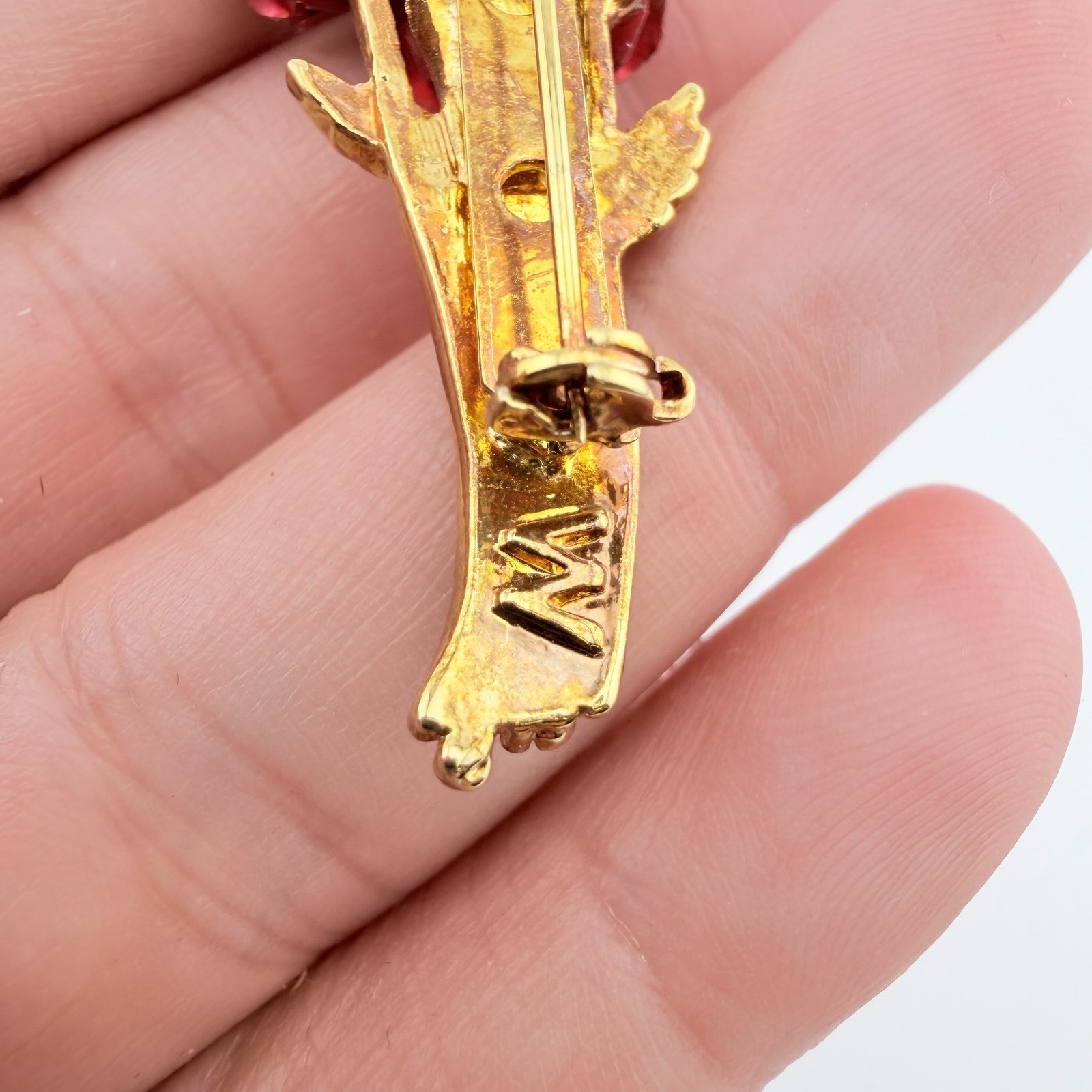 Vintage Red Rose Bouquet Brooch Gold Tone Enamel Floral Pin Excellent M Mark