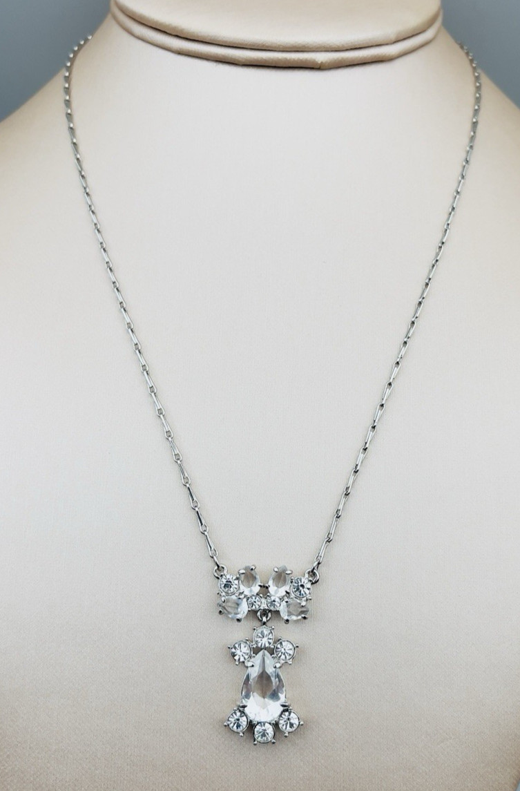Monet Rhinestone Necklace Rhodium Plated Silver Metal 18″ Wheat Chain Vintage