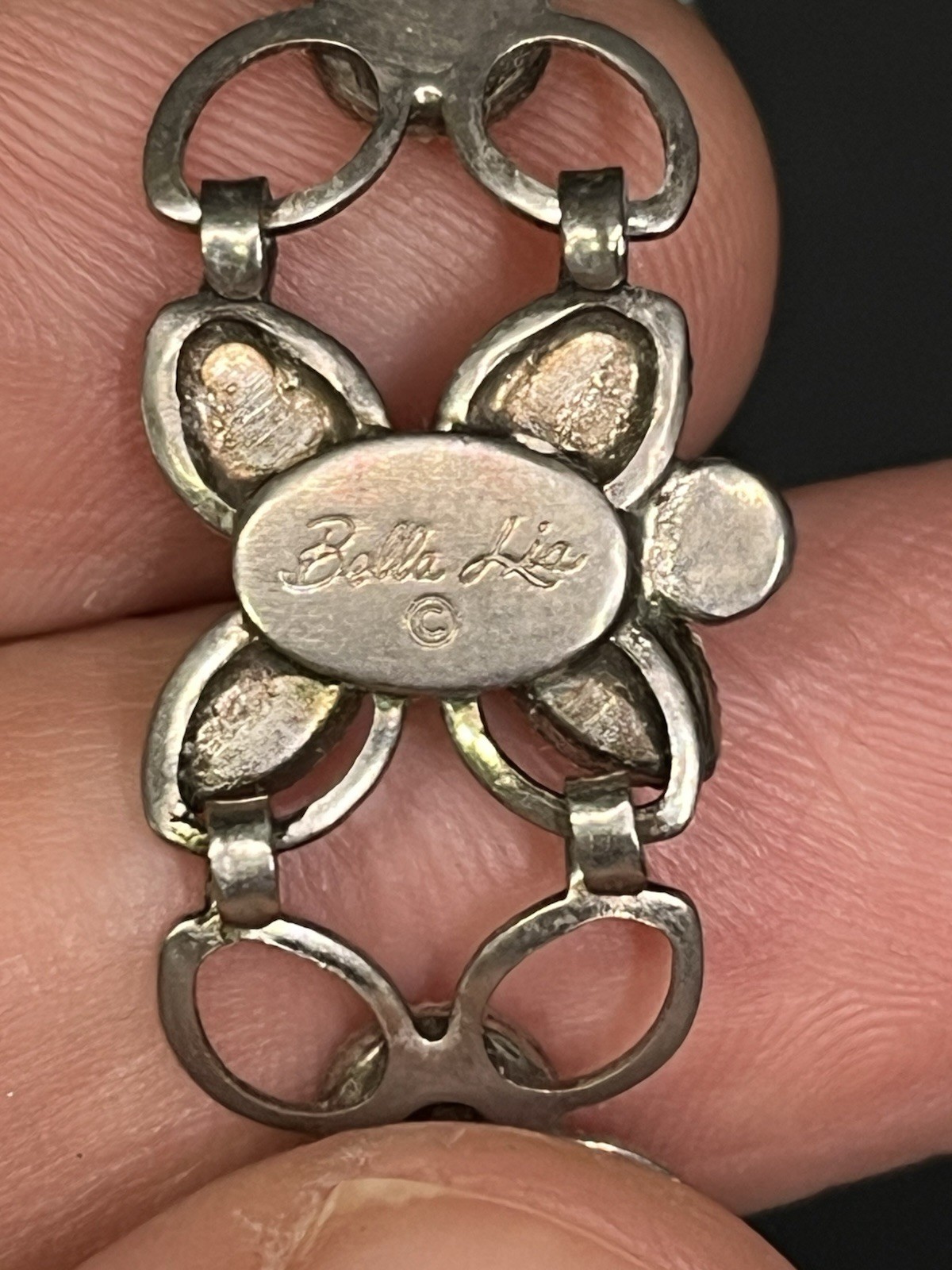VINTAGE SILVER TONE BELLA LIA FAUX GEM FLOWER BRACELET 7.25”