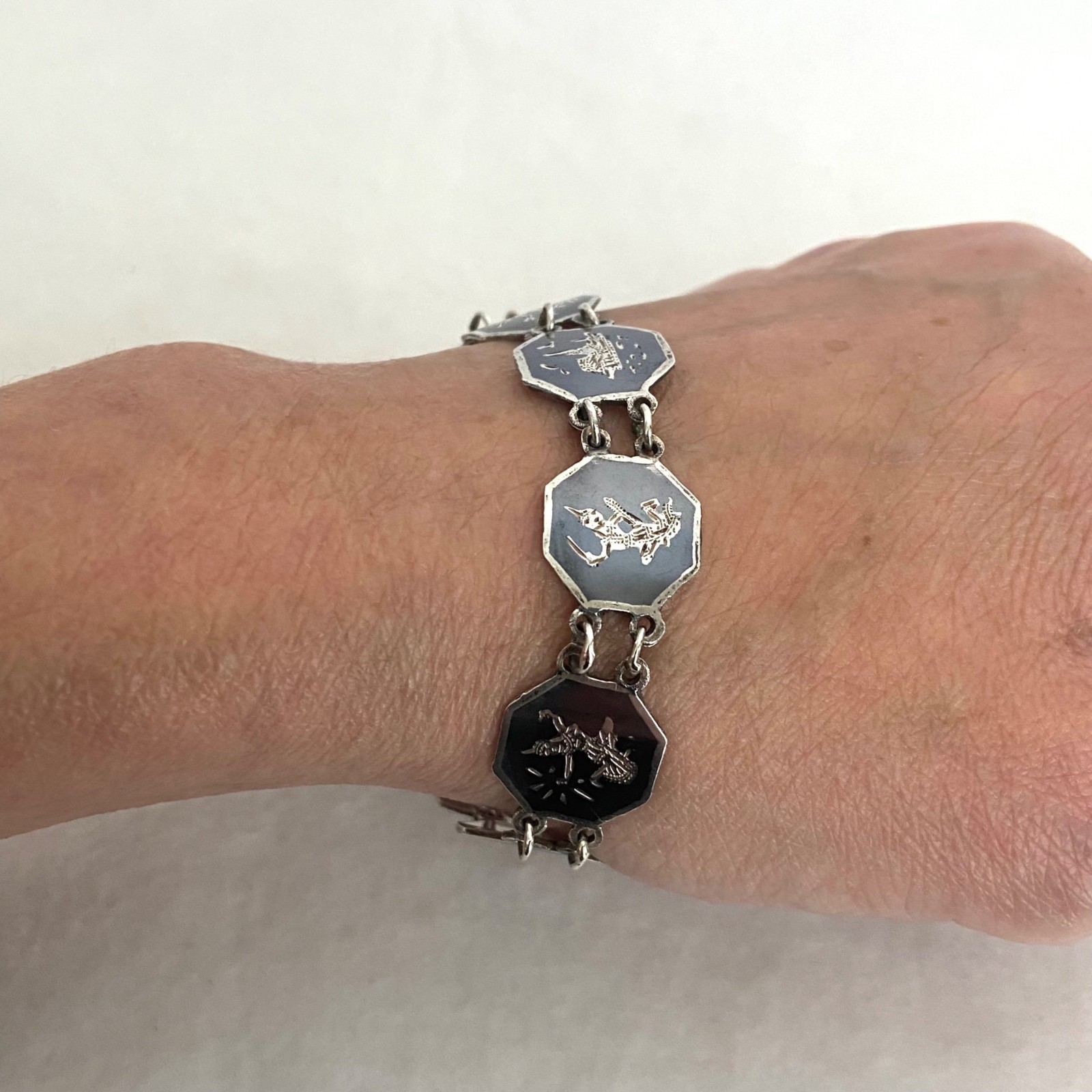 VTG Siam Sterling Silver 925 Niello Black Enamel Panel Bracelet 6.75″