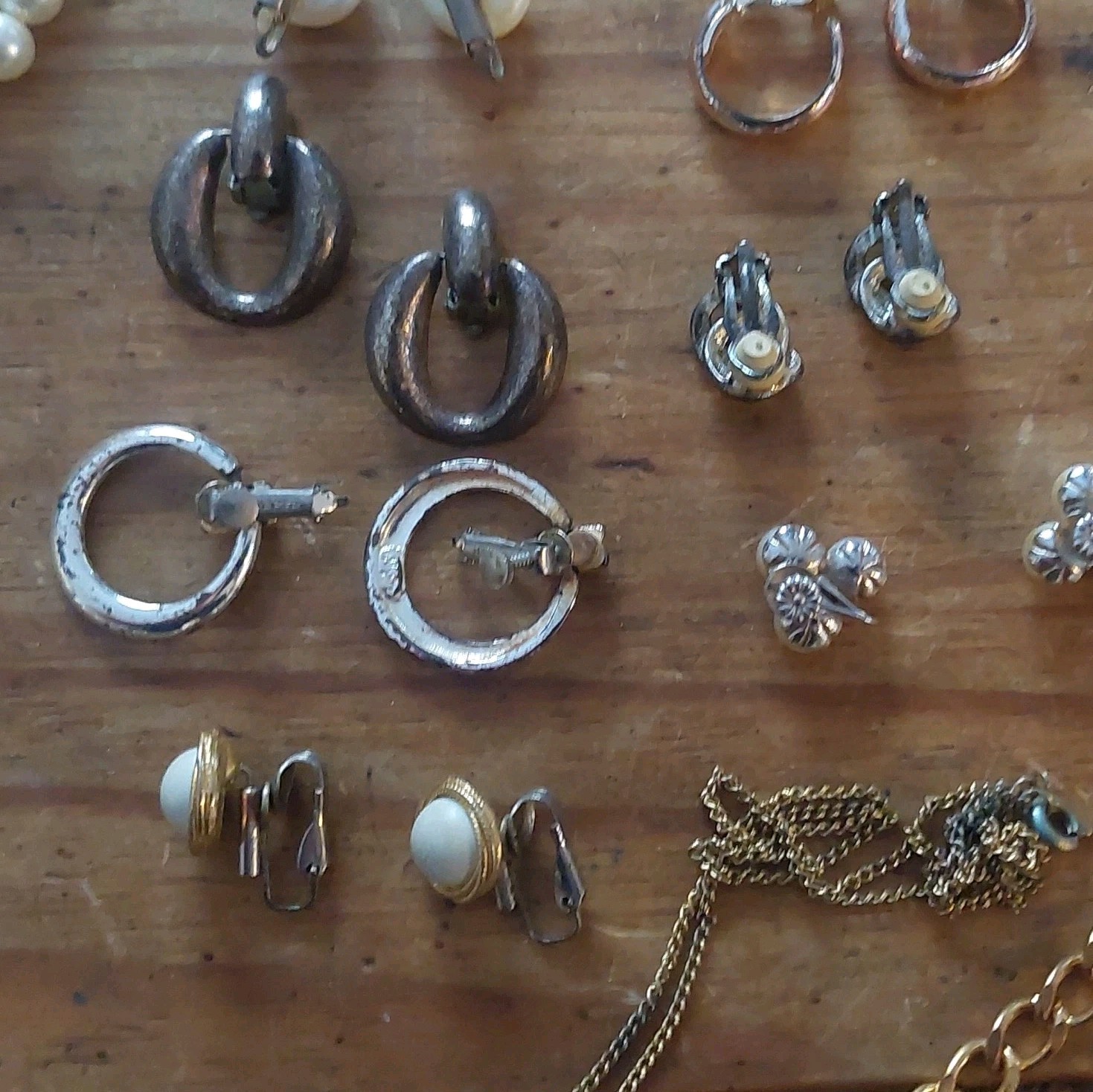 Napier Vintage Jewelry Lot – Necklaces, Earrings, Brooches, Multicolor