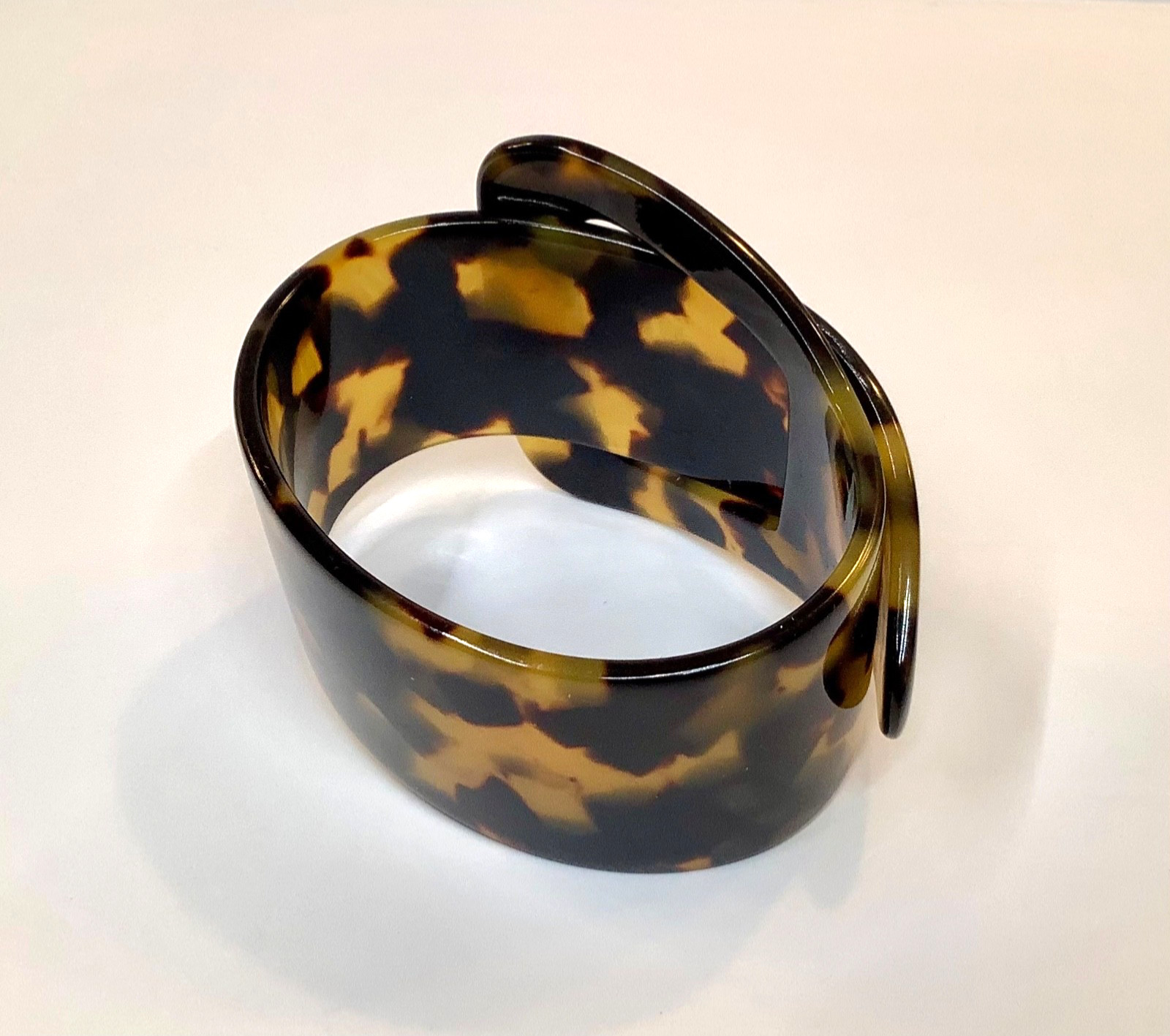 Vintage Faux Tortoise Shell Acrylic Lucite 2” Wide Buckle Bracelet Adjustable