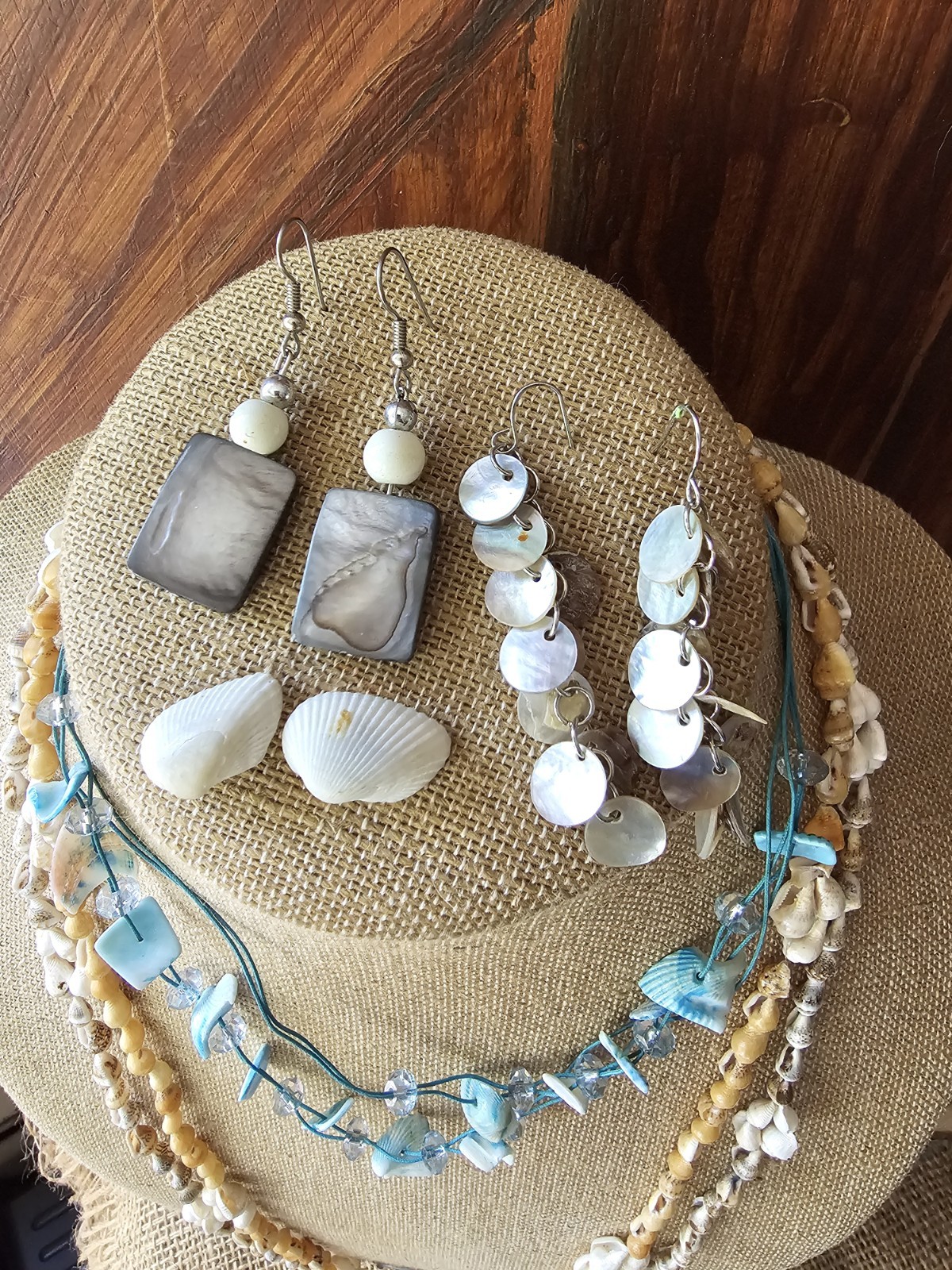 10p Vtg/Mod Jewlery Shell Necklaces Stretch Bracelets Eearings Beach Summer