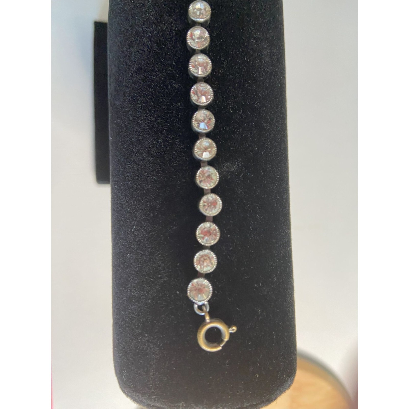 Vtg Rhinestone Crystal Tennis Bracelet 7.5” Cup Settings Glam Sparkle Classic