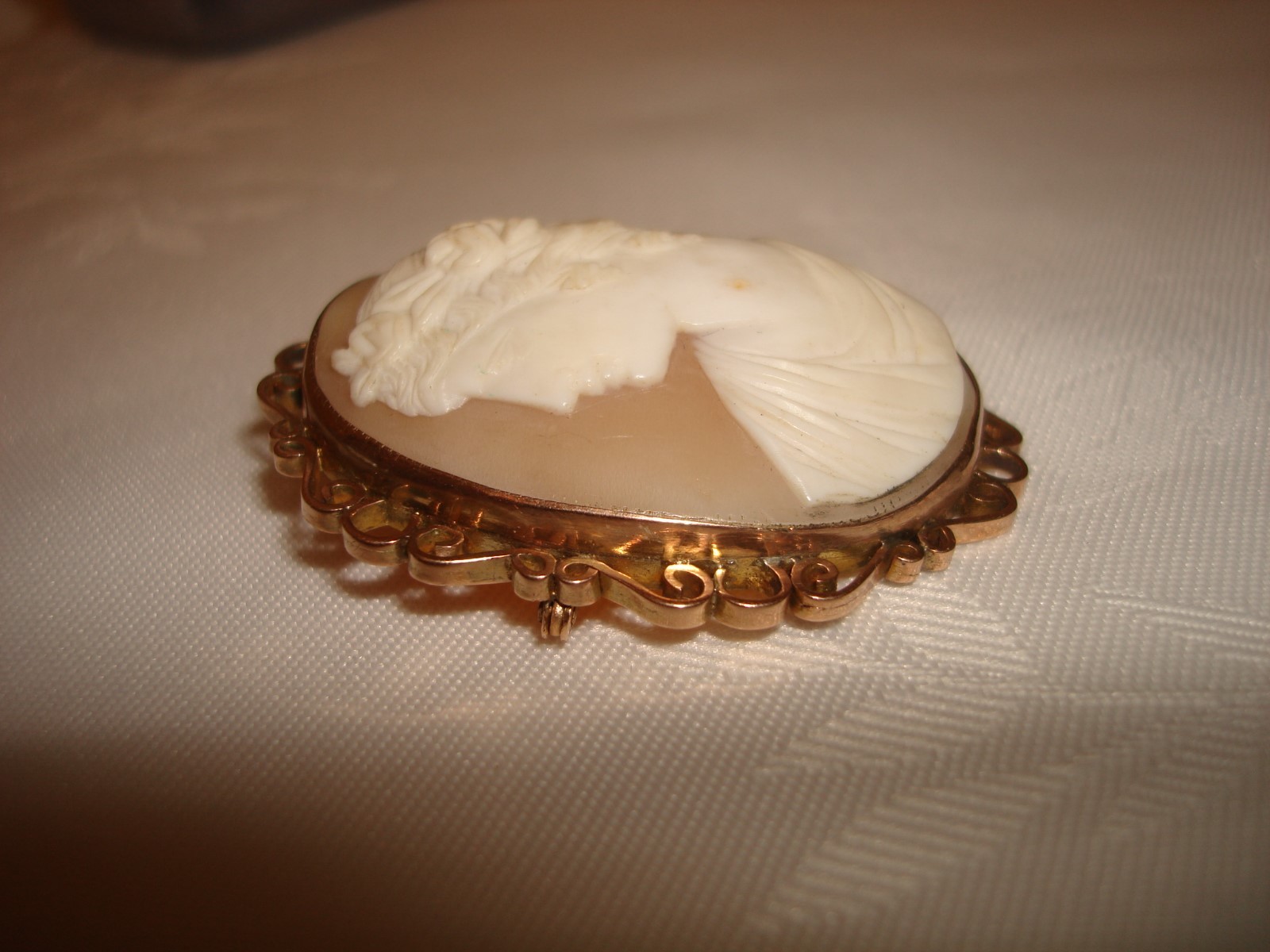 Antique Early 1900’s 10k Rose Gold Lady Shell Cameo 55.5 x 39mm Huge Pin Brooch