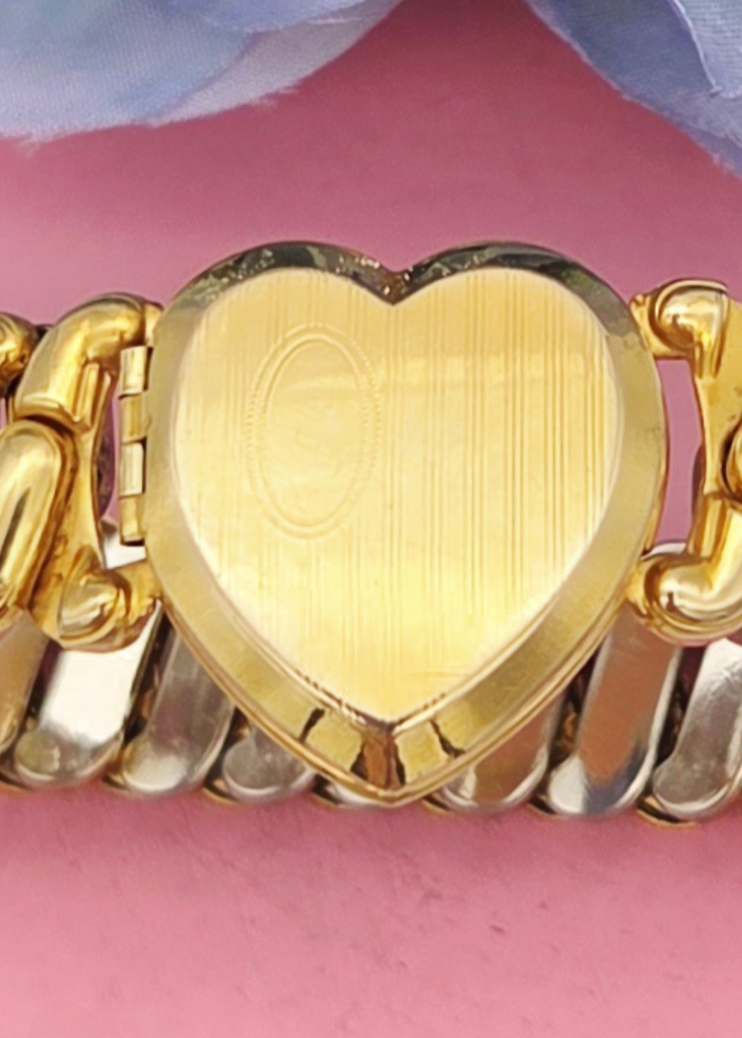 Locket Vintage Sweetheart Bracelet Antique Heart GF Expansion No Monogram Sleek