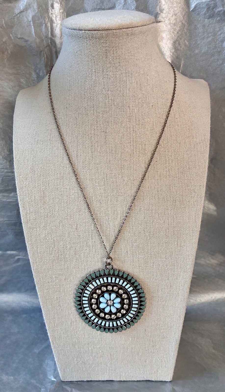 Vintage Zuni Inspired Necklace w/ Round Floral Pendant Blue Teal Rhinestones 17″