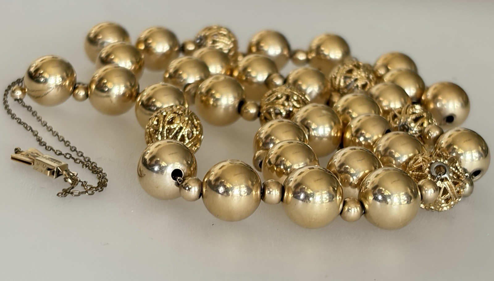 Vintage 14K GF Filigree Gold Ball Necklace Butterfly Clasp 16.5g 16” 1cm Beads