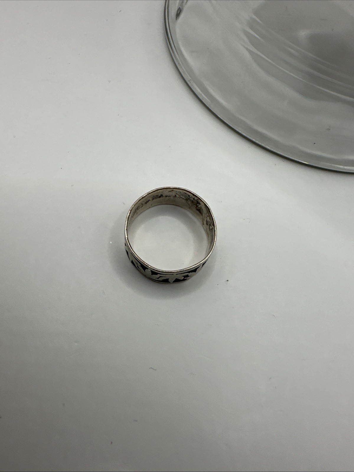 Sterling silver 925 Cigar Band ring cannabis Pot leaf Sz 7