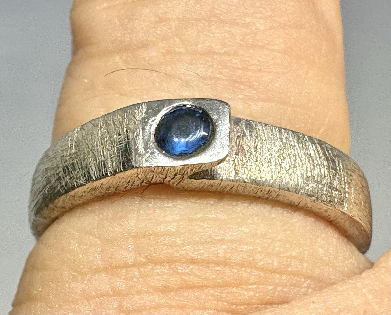 Y16 Brushed 925 Silver Ring size 7.5 Blue Sapphire Amazing 1970s Germany 4.77g