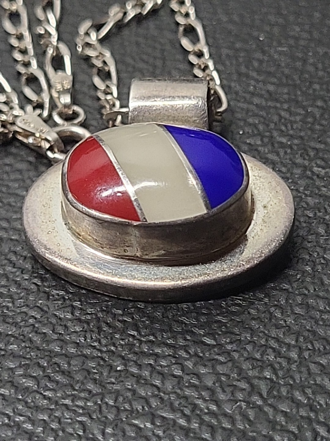 Vintage Sterling Silver Pendant Multiple Gem Inlay Design Red White And Blue