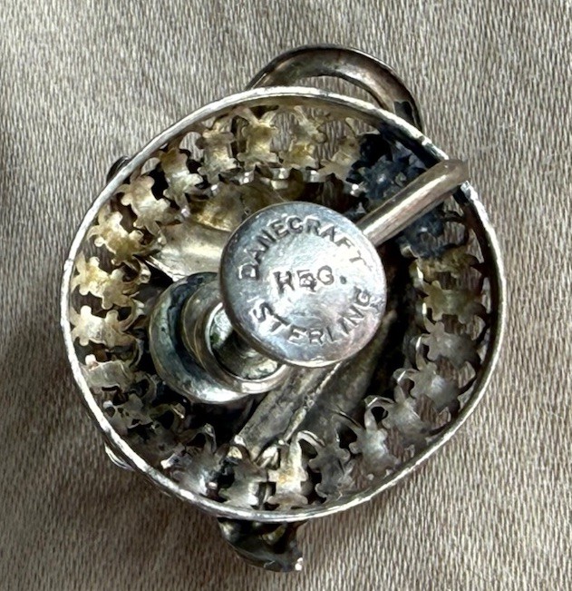 Vintage Danecraft Sterling Silver Floral Bouquet Design Screw Back Earrings