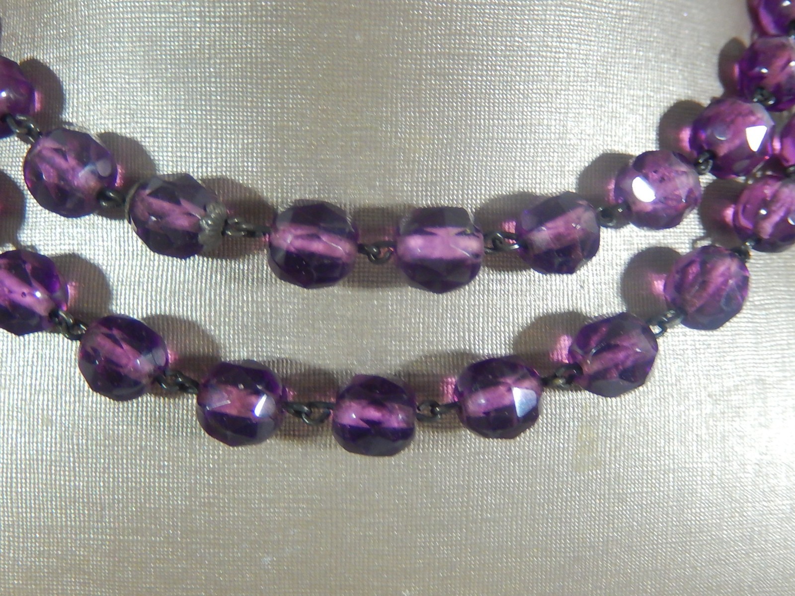 ART DECO CZECH FACETED PURPLE GLASS BEAD CHAIN STRUNG 30″ GF CLASP NECKLACE