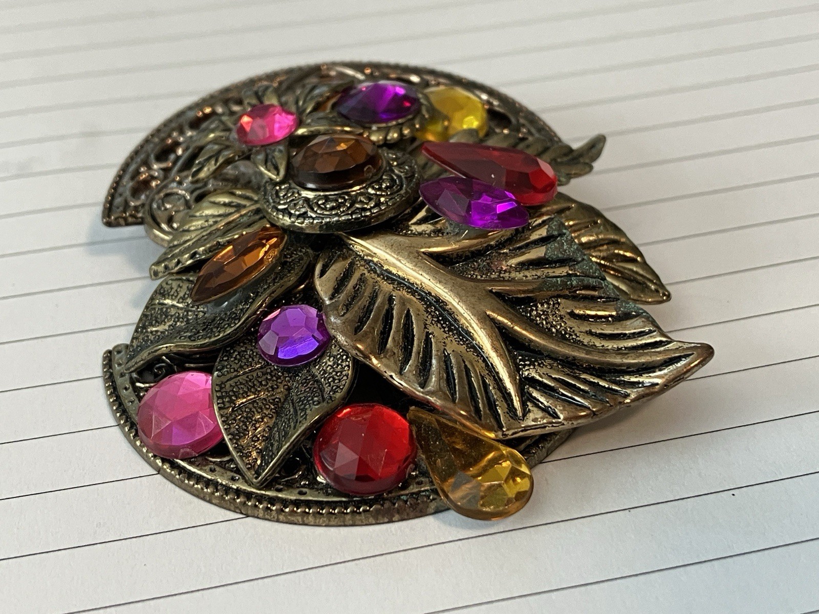 Vintage Gold Tone Pink Purple Red Yellow Plastic Gem Jewel Brooch Lapel Pin