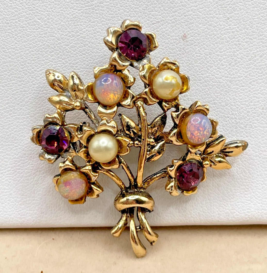 VTG MCM Gold-tone Floral Bouquet Faux Opal Pearl rhinestone brooch