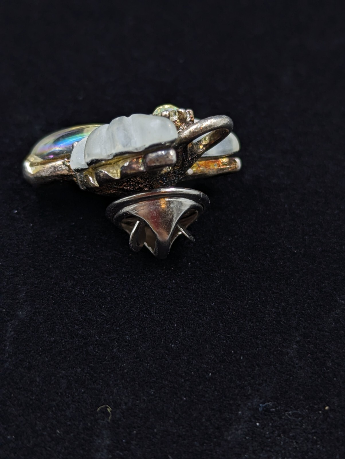 Rare! Vintage LIT USA Silver Tone Faux AB Lucite & Rhinestone Angel Pin K055