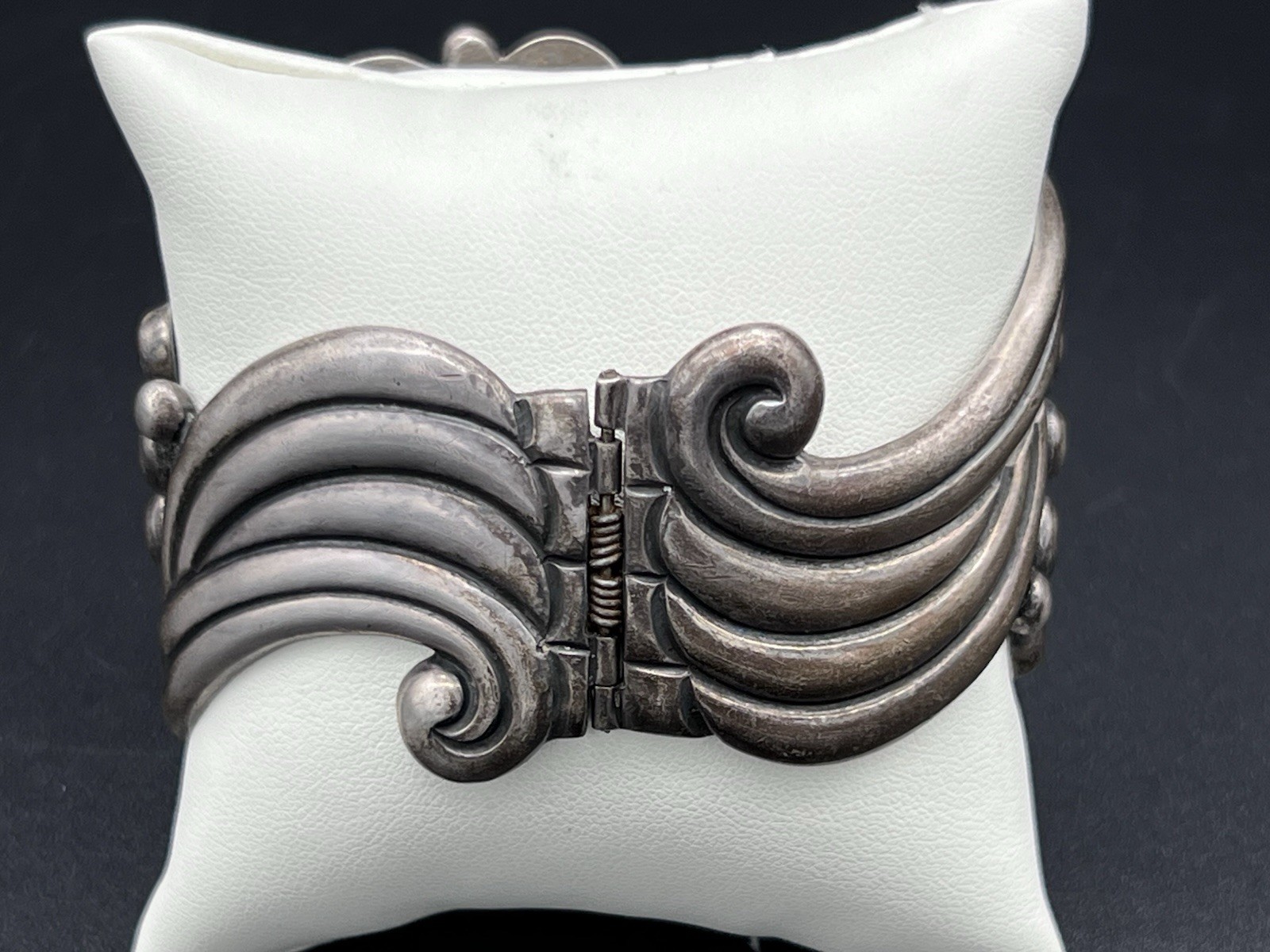Solid Silver 980 Clamper Bracelet GERARDO LOPEZ TAXCO High End Select Magnifico!