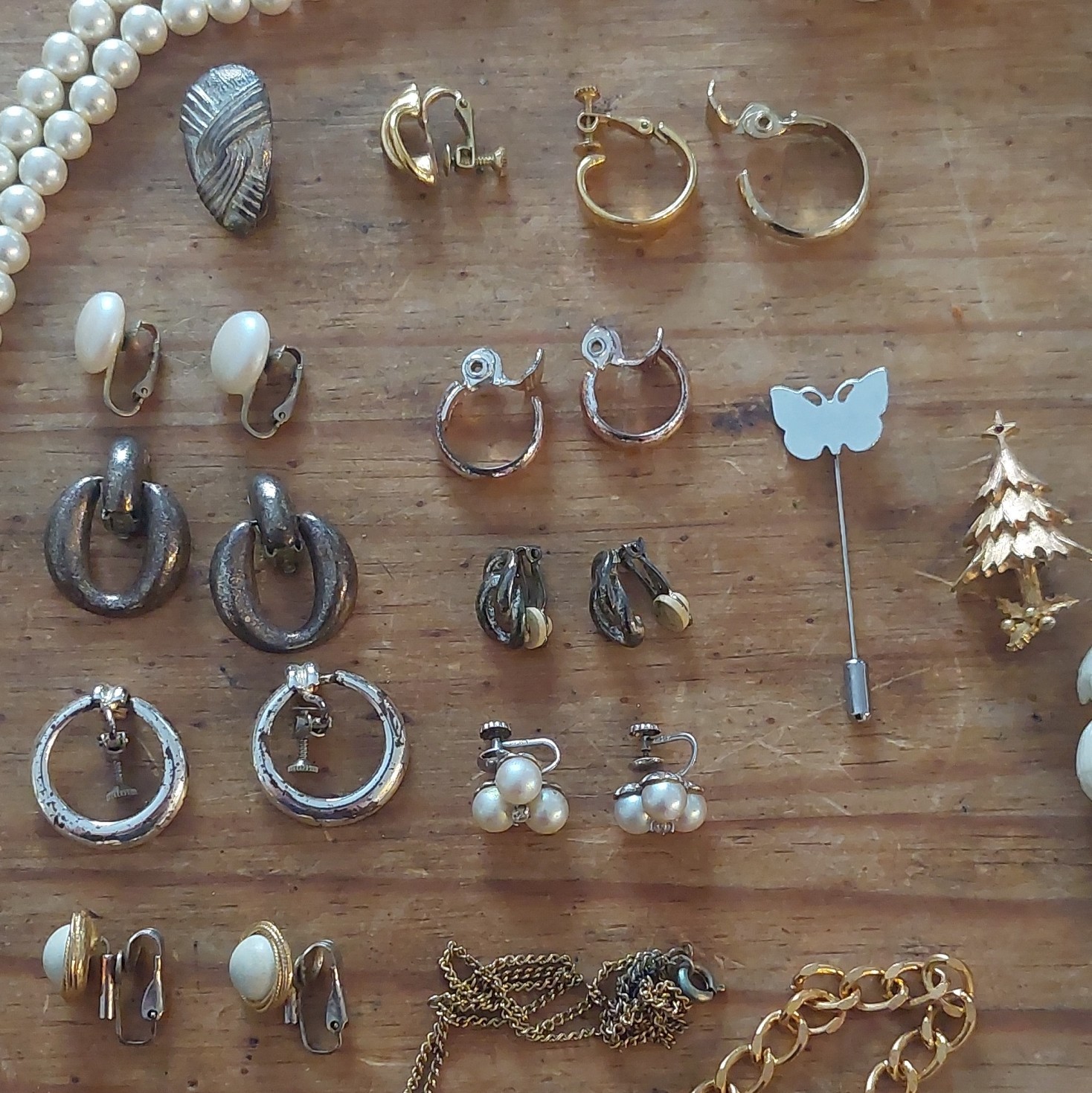 Napier Vintage Jewelry Lot – Necklaces, Earrings, Brooches, Multicolor