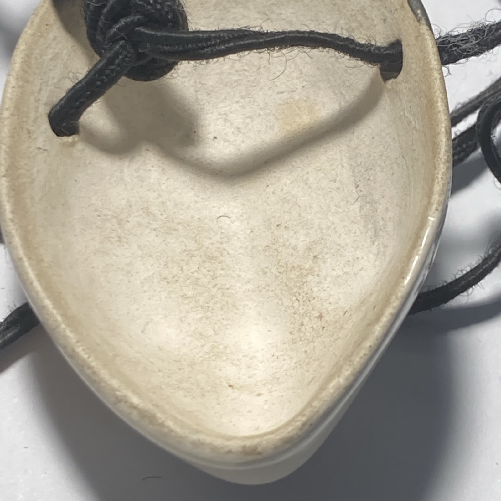 Glazed Porcelain Ceramic Mardi Gras Mask 2.2x 1.52” chord Necklace old Vitag 22″