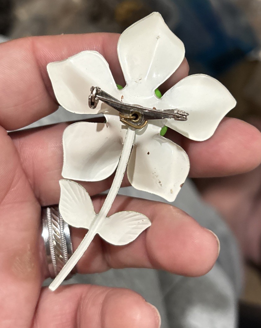 Rare Retro Lg Hippy MCM 60’s Lime Green Enamel Metal Flower Brooch Bead Center