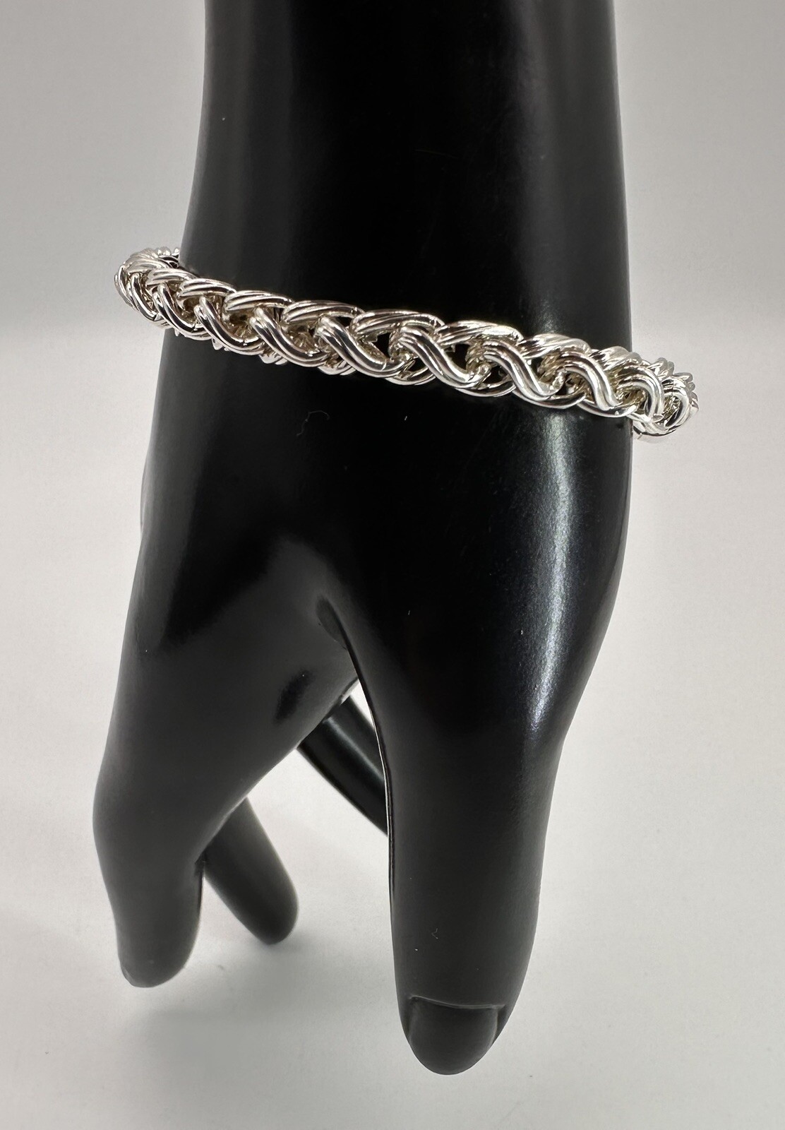 Vintage Silvertone Metal Wheat Spiga Chain Men Women Bracelet 5 mm Size 7.1/4￼
