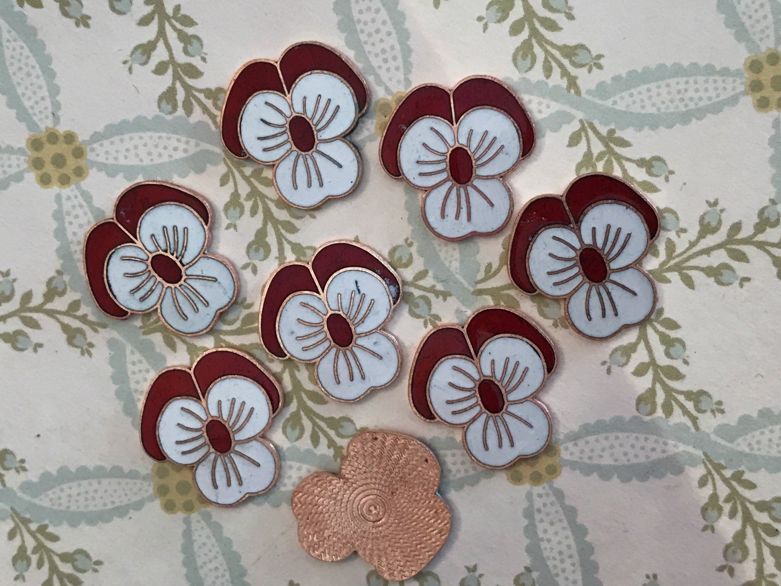 Enameled Pansy Findings,Vintage Pansies,Enamel Cabochons,19x6mm cabochons #G65C